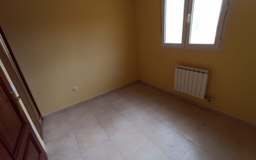 SE VENDE CHALET ADOSADO EN POZALDEZ