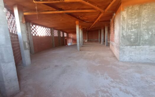 LOCAL EN VENTA EN LA CISTERNIGA