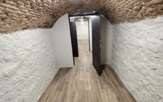 SE ALQUILAN TRASTEROS DE TODOS LOS TAMAÑOS A ESTRENAR EN CALLE PLATERÍAS