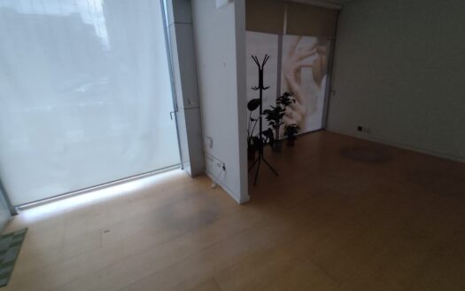 SE ALQUILA LOCAL EN EL CENTRO