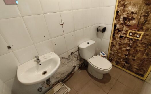 SE ALQUILA LOCAL EN CADENAS DE SAN GREGORIO