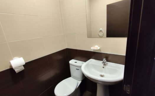 SE ALQUILA OFINA DIAFANA