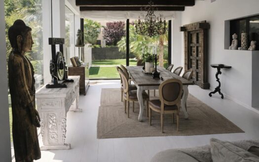 SE VENDE EXPECTACULAR CHALET INDIVIDUAL EN MUTXAMEL