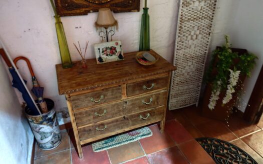 SE VENDE MESON EN VALORIA LA BUENA