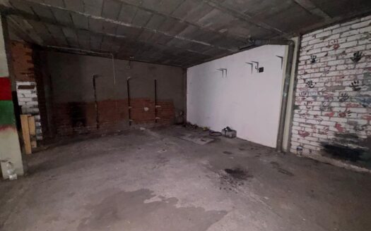 SE VENDE LOCAL EN LAGUNA DE DUERO