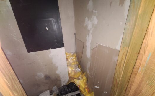 SE TRASPASA LOCAL EN EL CENTRO