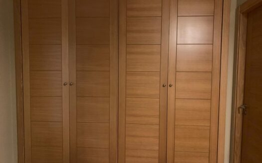 SE VENDE CHALET ADOSADO EN ALDEAMAYOR DE SAN MARTIN