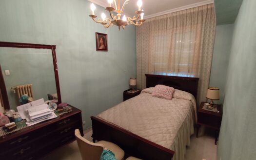 SE VENDE PISO EN EL CENTRO