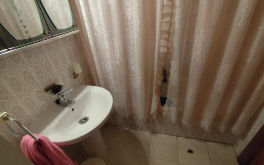 SE VENDE PISO EN EL CENTRO