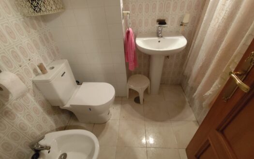 SE VENDE PISO EN EL CENTRO